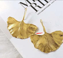 Load image into Gallery viewer, Petals &amp; Leaves Gold Plated Drop Earrings
